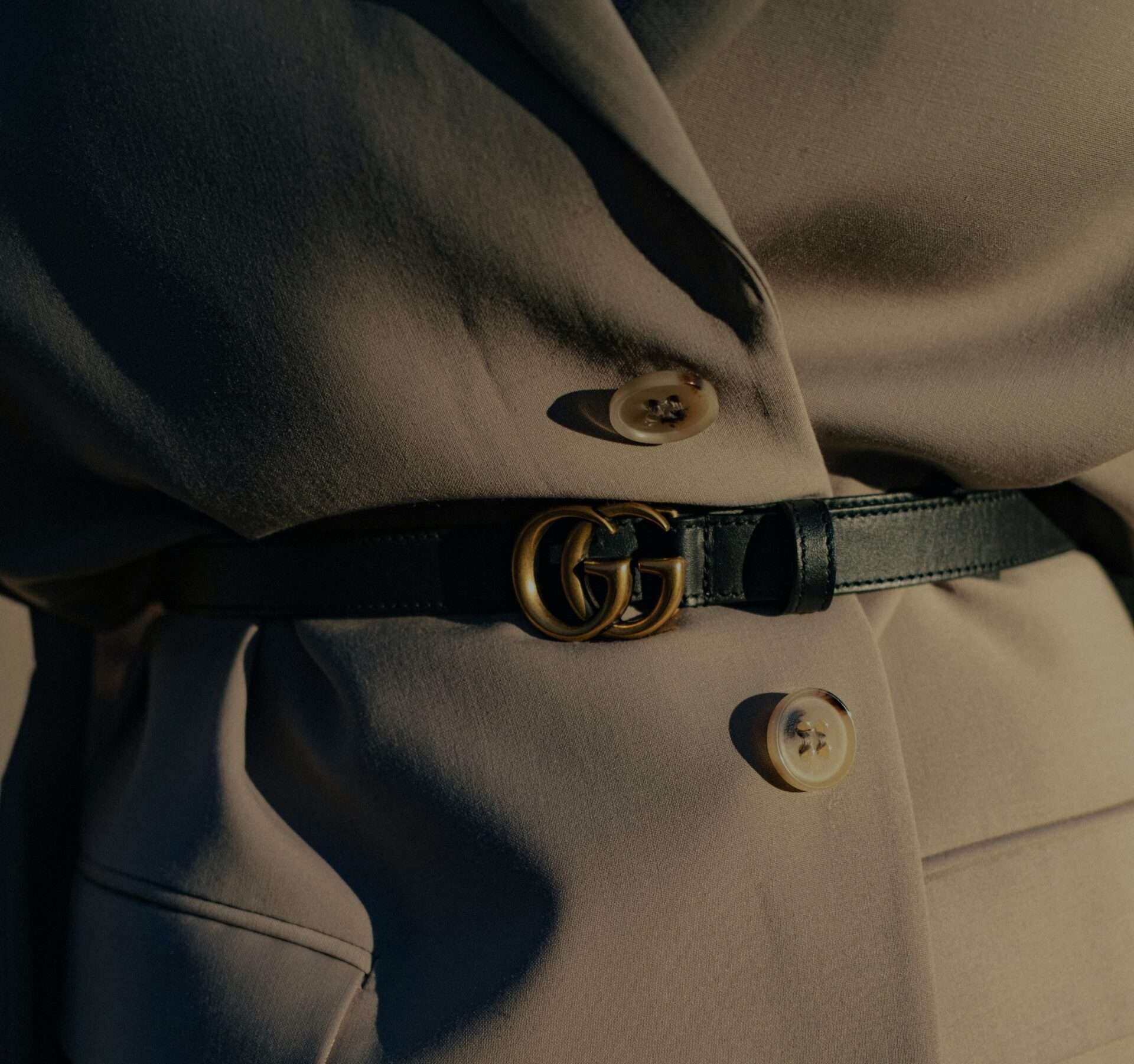 How to wear belts 2025