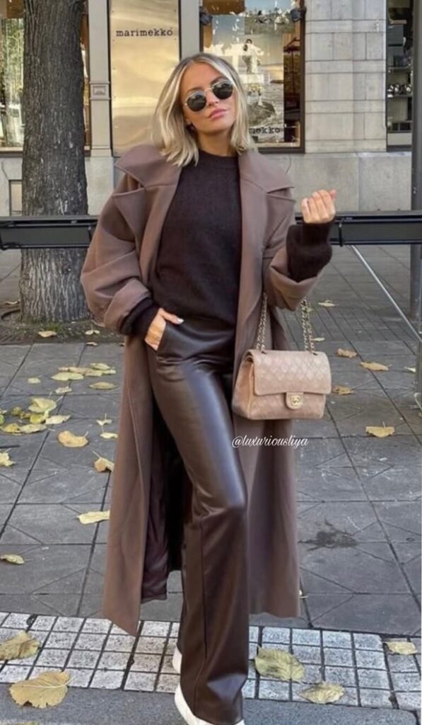 monochromatic neutral style