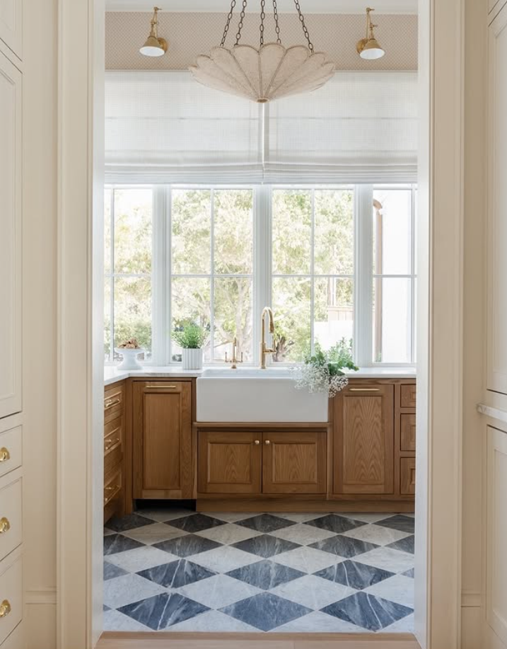 Nancy Meyers Kitchen