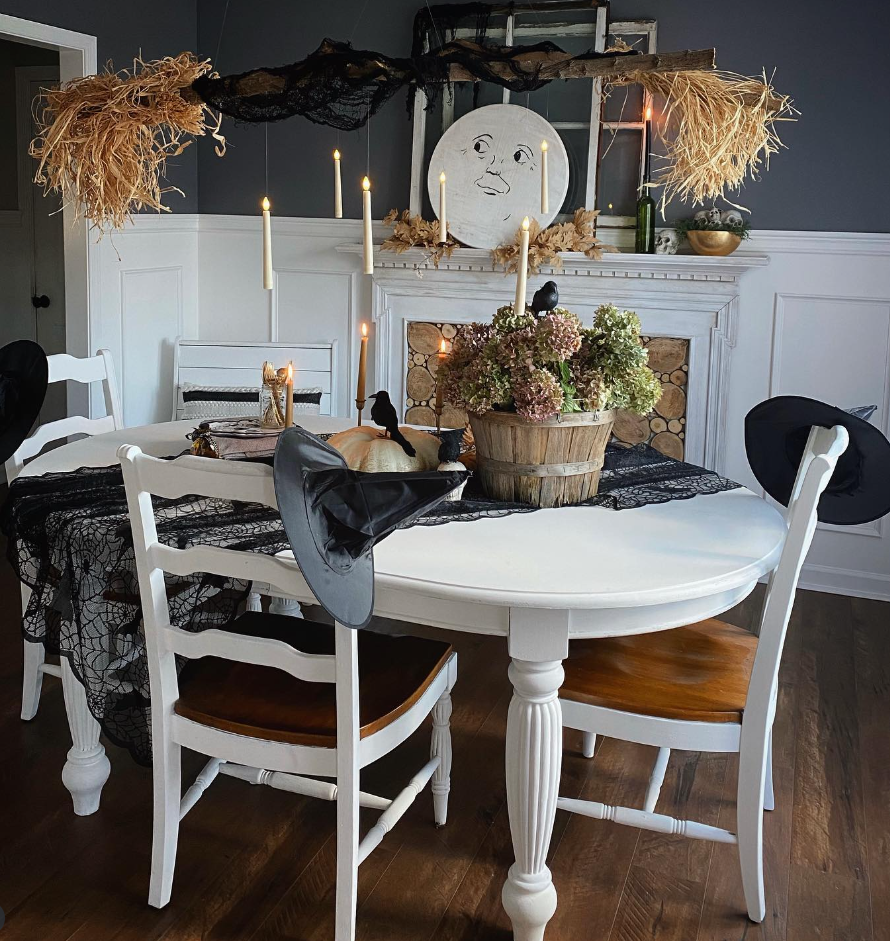 halloween tablescapes