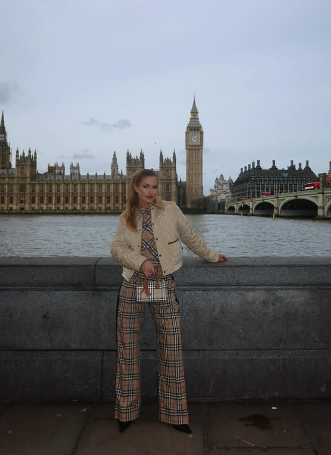 London street-style plaid and boots