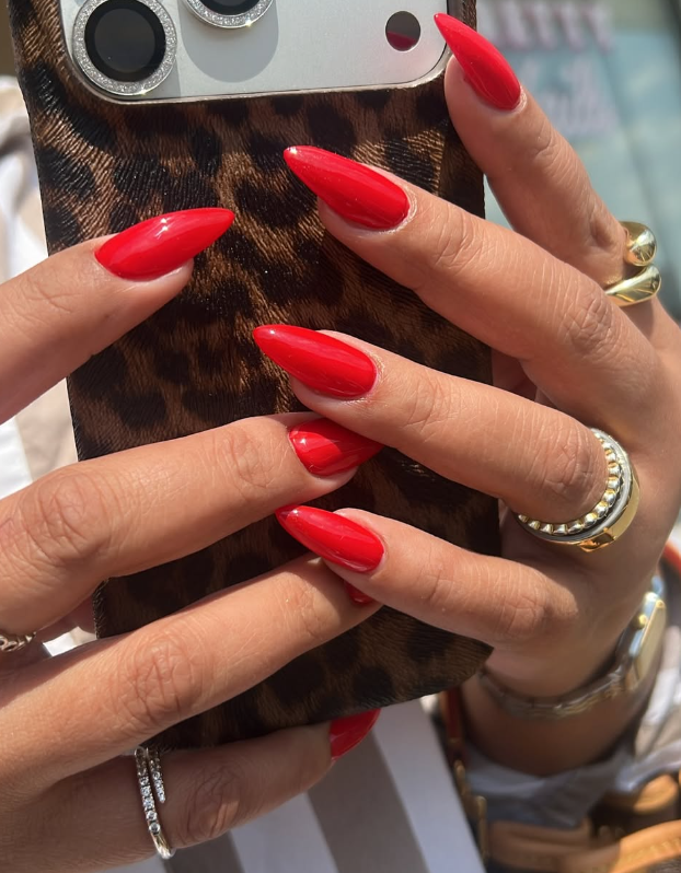 red long nails